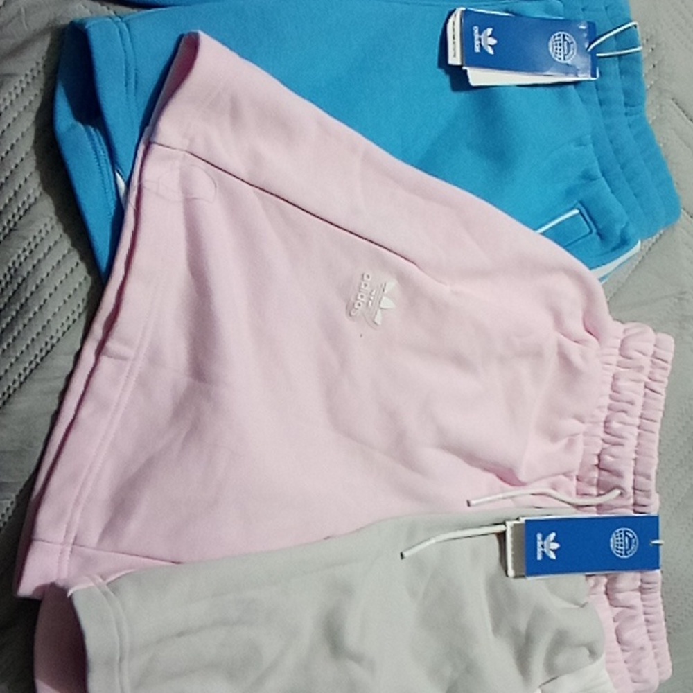 WOMENS ADIDAS SHORTS ORIGINAL